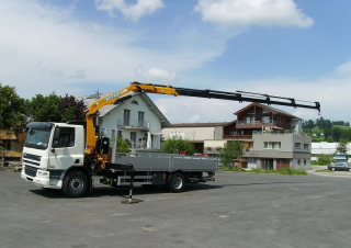 Hydraulické nakládací jeřáby Effer 135 2S