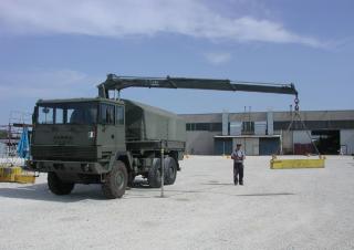 Hydraulické nakládací jeřáby Cormach 13500 T4