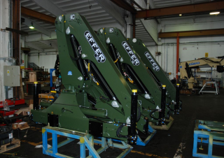 Hydraulické nakládací jeřáby Effer 165 C3S