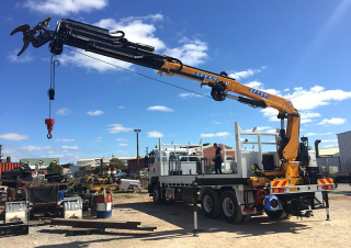 Hydraulické nakládací jeřáby Effer 175 6S