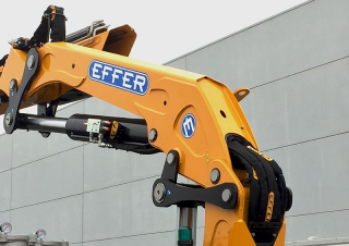 Hydraulické nakládací jeřáby Effer 175.2 C3S