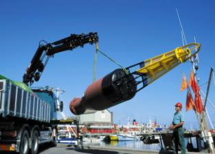 Hydraulické nakládací jeřáby Hiab 200 C-5