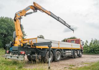 Hydraulické nakládací jeřáby Effer 220 3S