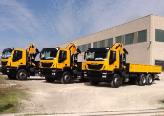 Hydraulické nakládací jeřáby Effer 250 CL2S
