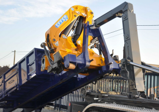 Hydraulické nakládací jeřáby Effer 350 3S
