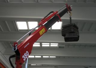 Hydraulické nakládací jeřáby Ferrari® 350 A4 