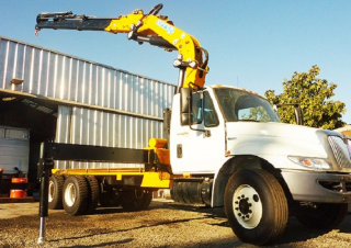Hydraulické nakládací jeřáby Effer 385 8S