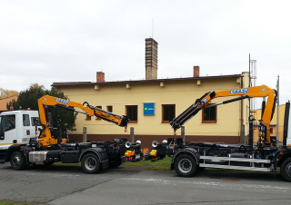 Hydraulické nakládací jeřáby Effer 80 3S