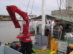 Hydraulické nakládací jeřáby Amco Veba 825-4 S