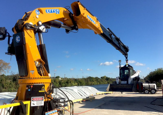 Hydraulické nakládací jeřáby Effer 855 7S