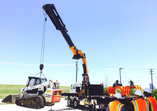 Hydraulické nakládací jeřáby Effer 855 8S