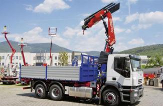 Hydraulické nakládací jeřáby Fassi F 335 A 2.27 e-dynamic