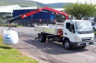Hydraulické nakládací jeřáby Fassi F 40 A 0.22 active