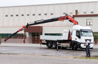 Hydraulické nakládací jeřáby Fassi F 455 A 2.27 e-dynamic