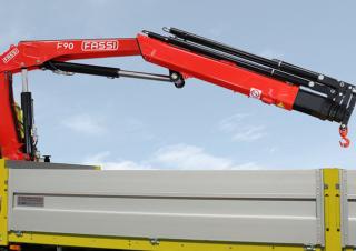 Hydraulické nakládací jeřáby Fassi F 90 B 1.22 e-dynamic