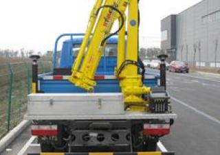 Hydraulické nakládací jeřáby Hyva Crane HA 10