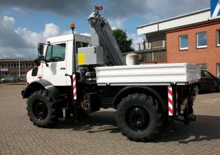 Hydraulické nakládací jeřáby MKG HLK 120 HP a1