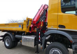 Hydraulické nakládací jeřáby MKG HLK 138 HP a3