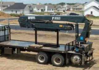 Hydraulické nakládací jeřáby Pesci LP 455