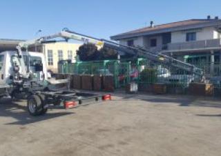 Hydraulické nakládací jeřáby Pesci SE 42