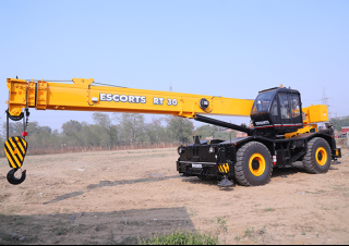 Jeřáby pro těžký terén Escorts RT-30