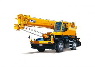 Jeřáby pro těžký terén Kato SR-300 LX