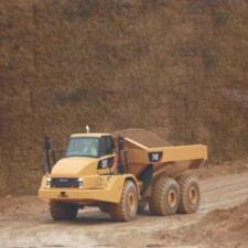 Kloubové dampry Caterpillar 740B