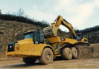 Kloubové dampry Caterpillar 745