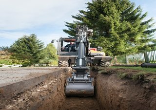 Kolová rypadla Mecalac 12 MTX