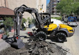 Kolová rypadla Mecalac 12MTX
