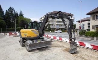 Kolová rypadla Mecalac 714 MW e