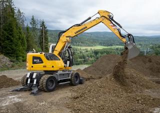 Kolová rypadla Liebherr A 913 Compact Litronic G6.0