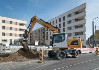 Kolová rypadla Liebherr A 916 Litronic