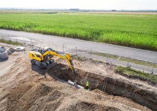 Kolová rypadla Liebherr A 920 Litronic