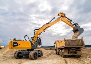 Kolová rypadla Liebherr A 924 Litronic