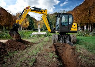 Kolová rypadla Yanmar B 75 2PB