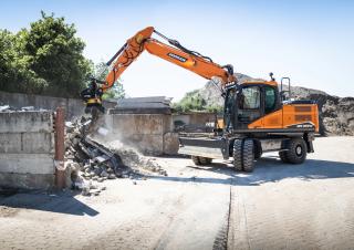 Kolová rypadla Doosan DX160W-7