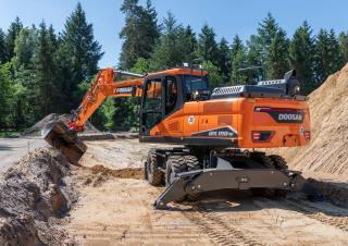 Kolová rypadla Doosan DX190W-7