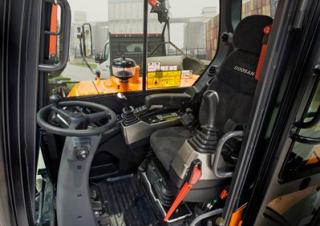 Kolová rypadla Doosan DX57W-5