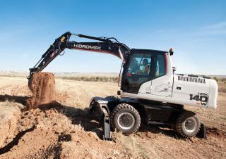 Kolová rypadla Hidromek HMK 140 W