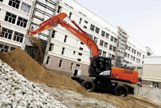 Pásová rypadla Hitachi ZX220W-5B