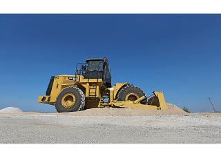 Kolové buldozery Caterpillar 814K