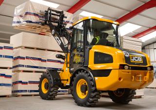 Kolové nakladače JCB 407