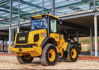 Kolové nakladače JCB 411 HT