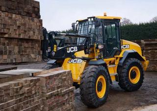 Kolové nakladače JCB 417 HT