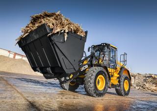Kolové nakladače JCB 427 ZX