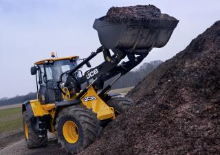 Kolové nakladače JCB 435S