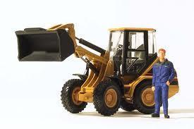Kolové nakladače Caterpillar 906