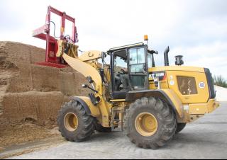 Kolové nakladače Caterpillar 926M