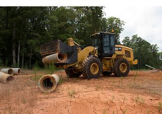 Kolové nakladače Caterpillar 926M